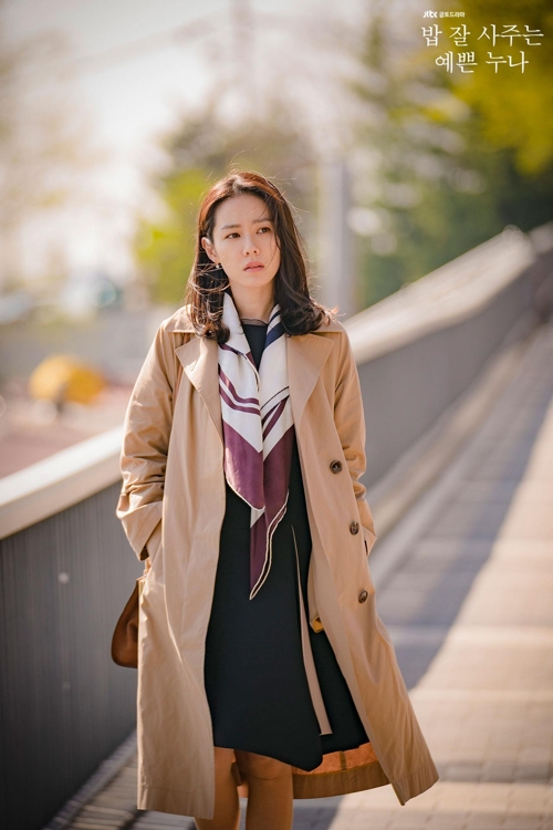 《经常请吃饭的漂亮姐姐》孙艺珍剧照(jtbc电视台)