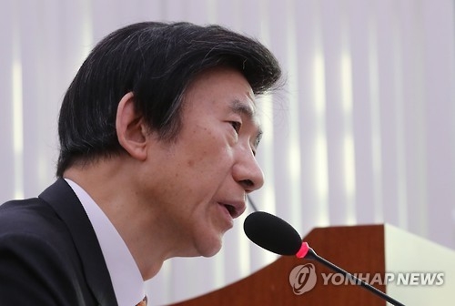 韩国外交部长官尹炳世(韩联社)