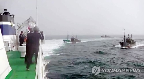 韩海警今年首次使用武器打击中国暴力抗法渔船 - 1