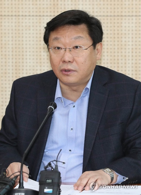 资料图片：韩国贸易部长周亨焕（韩联社）
