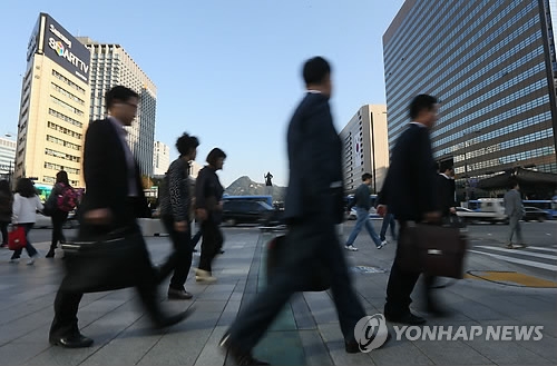 详讯：韩2月就业人口同比增37.1万人 失业率5.0% - 1