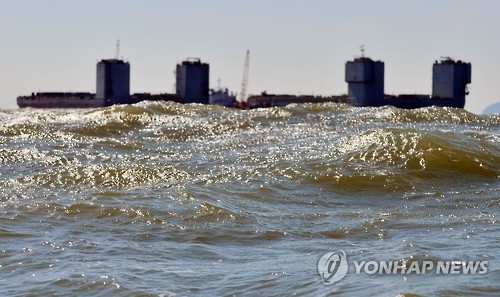 韩海水部：因天气原因取消“世越”号打捞试验 - 1