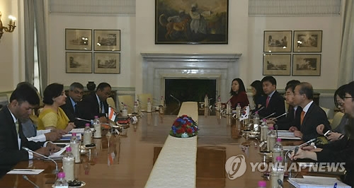 韩印商定建立外交国防副部长2+2会谈机制 - 1
