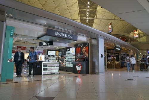 新罗免税店香港机场店（新罗免税店提供）
