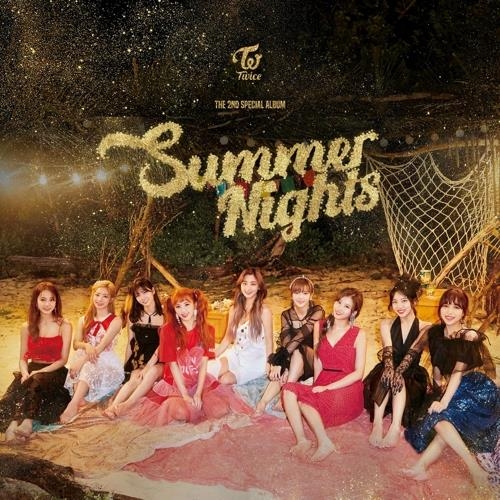 《Dance The Night Away》封面（JYP娱乐提供）