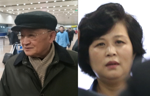 资料图片：朝鲜亚太和平委员会副委员长李种革（左）和亚太委和平室室长金圣惠（韩联社）