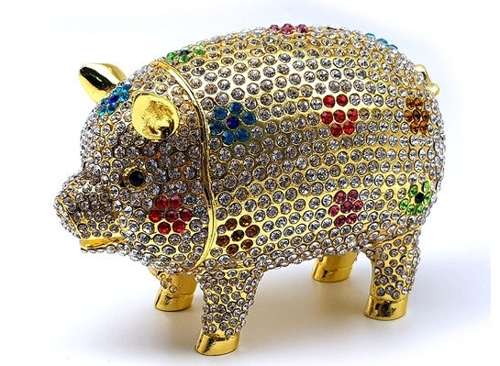 金猪首饰盒（Auction供图） 