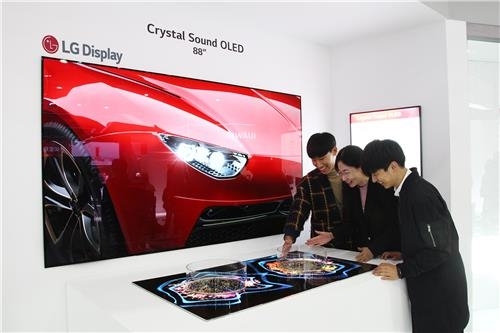 LG显示器OLED产品线亮相上海家电展