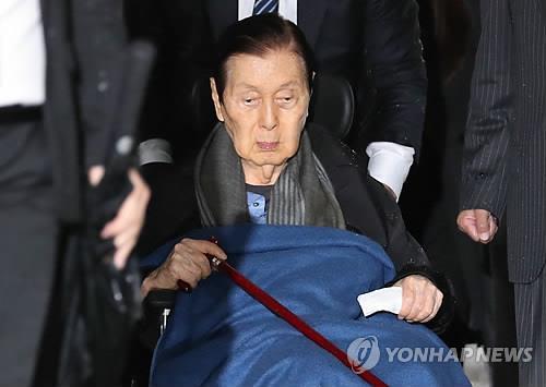 乐天集团创始人获监外执行