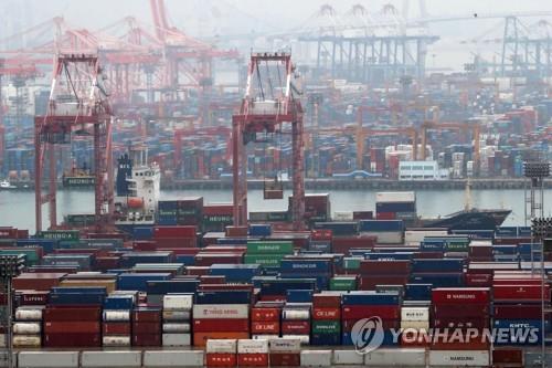 韩国一连三年贸易额超万亿美元