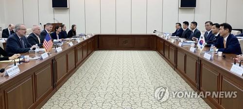 韩美旨在签署第11份防卫费分担特别协定（SMA）的第五轮谈判现场照 韩联社
