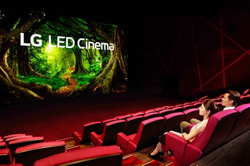 LG电子6月11日表示，首次向台湾秀泰影城供应LED影院显示屏。 韩联社/LG电子供图（图片严禁转载复制）