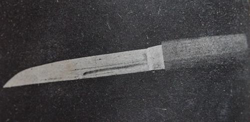 资料图片：图为赵明河义举当时使用的匕首，该图被收录在1928年发行的日本语图书，被保存于国立台湾图书馆近代图书库，韩联社得到国立台湾图书馆的合作，去年5月拍摄下收录在图书中的该图片。 韩联社
