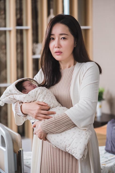 《产后调理院》剧照 tvN供图（图片严禁转载复制）