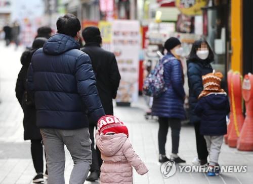 统计 韩国人口年首次出现自然减少 韩联社