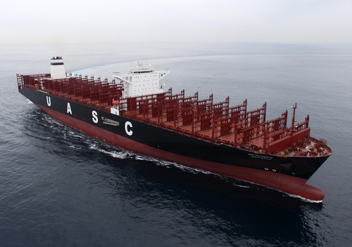 资料图片：现代重工超大型集装箱船 韩国造船海洋供图（图片严禁转载复制）
