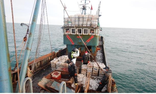 韩海水部昨天扣押4艘非法捕捞中国渔船