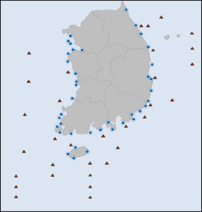 红色三角形为原子能安全委员会的32个调查站，蓝色圆形为海洋水产部39个调查站点。 韩联社/原子能安全委员会供图（图片严禁转载复制）