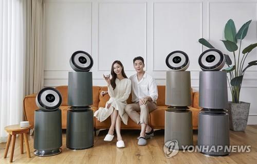 资料图片：LG电子旗下高端品牌“LG Objet”系列空气净化器 韩联社/LG电子供图（图片严禁转载复制）