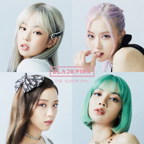 资料图片：BLACKPINK首张正规专辑《THE ALBUM》日文版照片 韩联社/YG娱乐供图（图片严禁转载复制）
