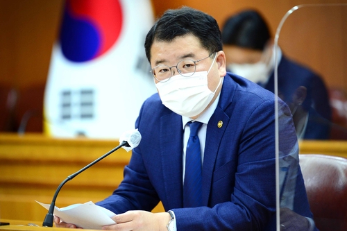 韩副外长：应将终战宣言作为半岛和平主要议题