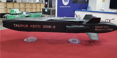 金牛座350K-2远程空地导弹 韩国航空宇宙产业供图