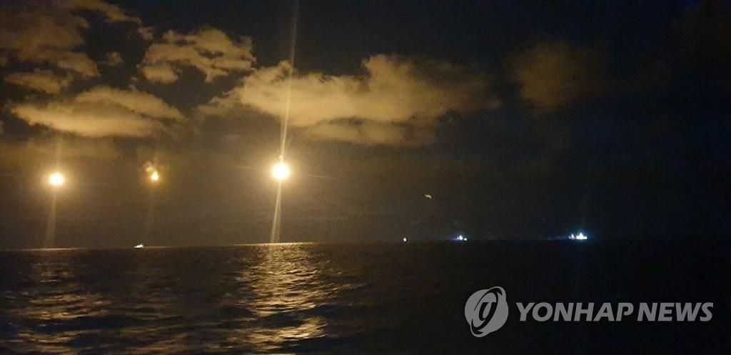 简讯：一中国渔船在韩西部海域沉没 7人失踪