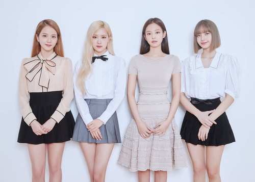 人气女团BLACKPINK 韩联社/YG娱乐供图（图片严禁转载复制）