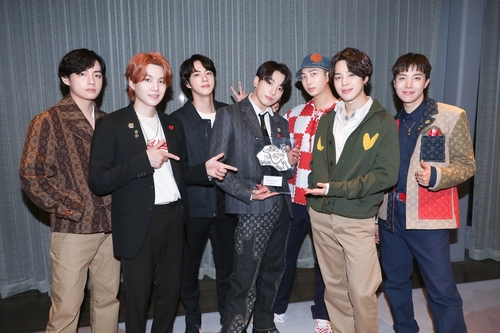 防弹少年团(BTS)在第63届日本唱片大赏获得“特别国际音乐奖”。 韩联社/日本唱片大赏供图（图片严禁转载复制）