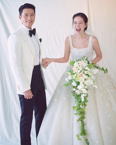 3月31日，韩星玄彬和孙艺珍举行婚礼，并公开婚纱照。 韩联社/经纪公司MSTEAM供图（图片严禁转载复制）