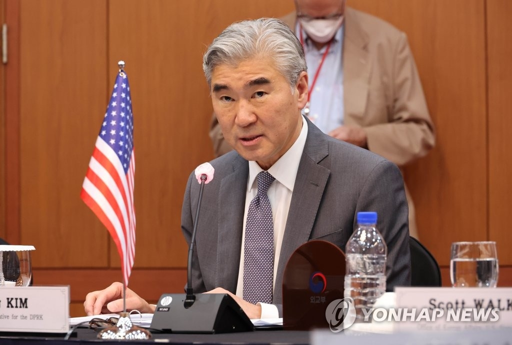 6月3日，在首尔钟路区的外交部大楼，美国国务院对朝政策特别代表星·金在韩美日对朝代表会谈上发言。 韩联社/联合记者团