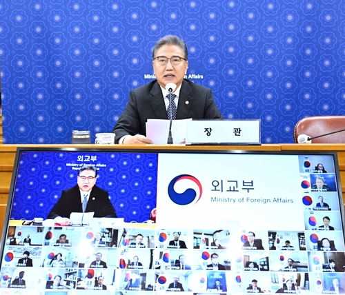 韩外长：改善韩日关系对于价值外交必不可少