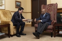 韩国釜山市长访问莱索托为釜山申博拉票