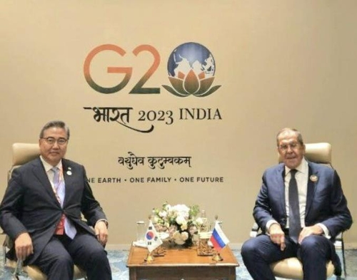 韩俄外长昨借G20新德里峰会之机会晤