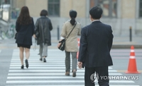 调查：韩逾二成上班族劳动节上班 近四成无偿
