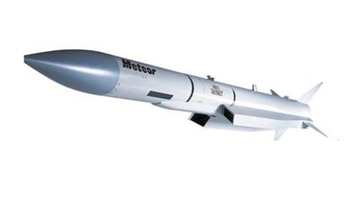 韩产超音速战机KF-21成功首射“流星”导弹