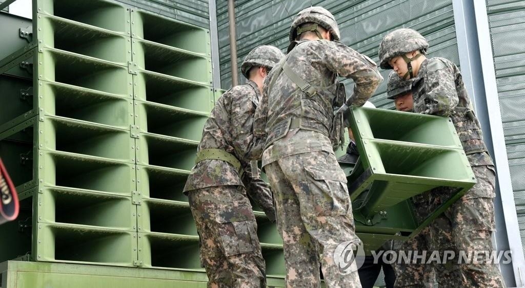 资料图片：对朝扩音器 韩联社