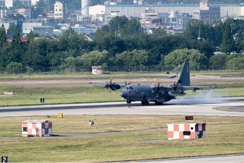 6月12日，隶属于美国空军第一特战中队的AC-130J空中炮艇机飞抵京畿道平泽的乌山基地。 韩联社/美国国防部旗下国防视觉信息服务网站（图片严禁转载复制）