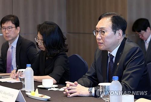 资料图片：韩国产业部通商交涉本部长郑仁教 韩联社/产业通商资源部供图（图片严禁转载复制）