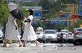 First heat wave advisories this year in place in 13 regions