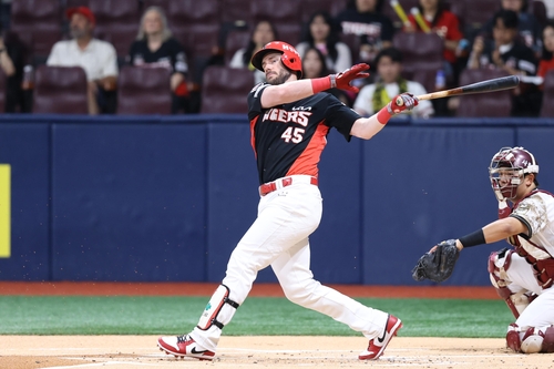 Tigers manager not worried about slugger's struggles at dome