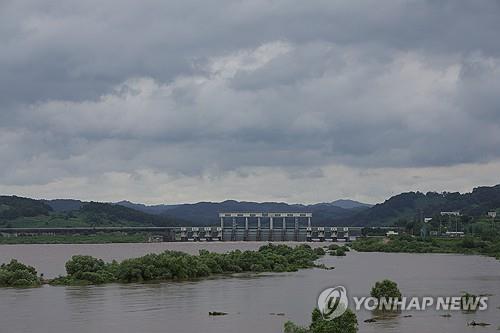 (URGENT) S. Korea calls on N. Korea to give prior notice before cross-border dam discharge
