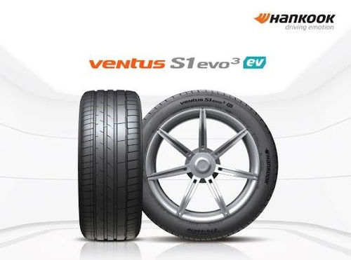 Hankook Tire to supply high-performance EV tires for Porsche's Macan