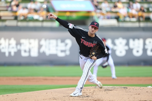 (Yonhap Interview) New starter for KBO-leading Twins looking to 'let my game do the speaking'