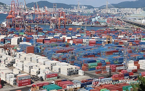 (2nd LD) Exports up 3.8 pct during first 10 days of Sept.; U.S. shipments fall amid tariffs