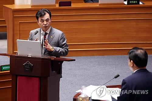 S. Korea to shorten Civilian Control Line-DMZ distance to as little as 5 km: defense chief