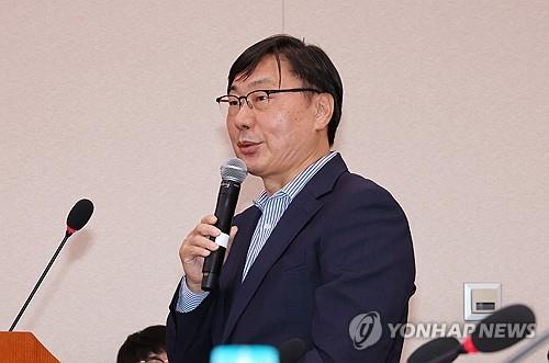 Justice minister orders probe into prosecution's alleged special treatment of ex-Gyeonggi vice governor