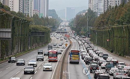 Highways partially congested on Chuseok holiday