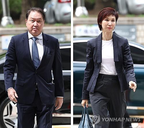 (LEAD) Top court to deliver ruling on SK chairman's divorce case next week