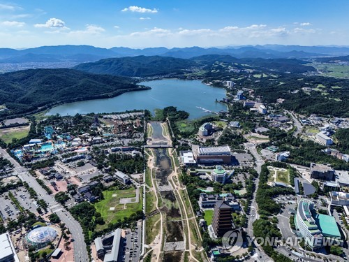 Final preparations under way for APEC summit in Gyeongju